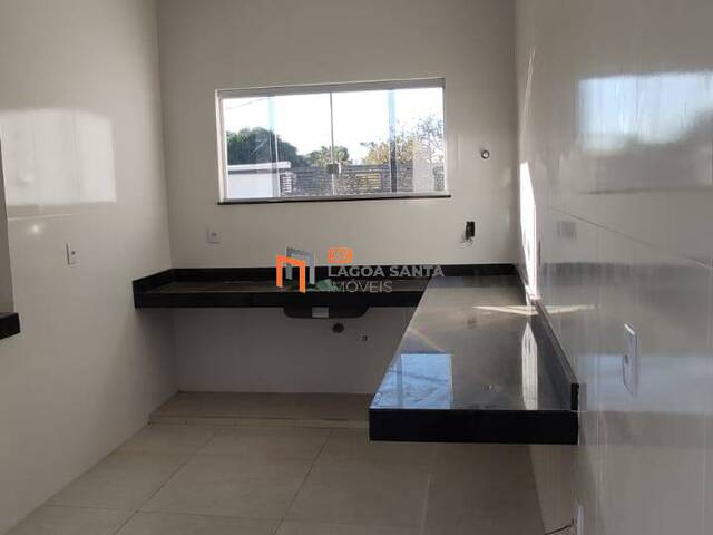 Casa para Venda em São José da Lapa - 4