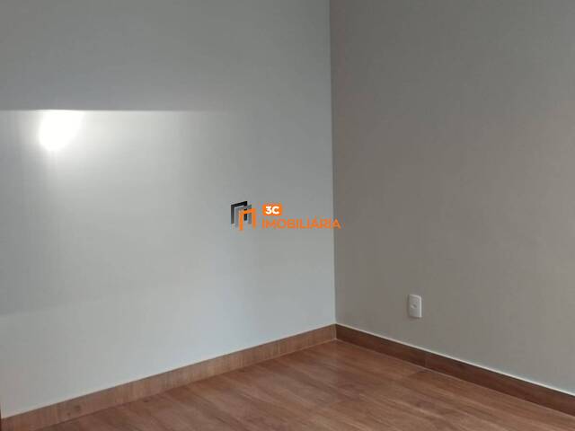 Casa para Venda em São José da Lapa - 4
